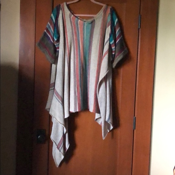 Free People Poncho - Picture 2 of 7